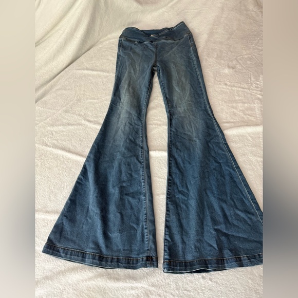 We The Free Denim - We The Free Just Float On Stretch Super Flare Leg Jeans 26